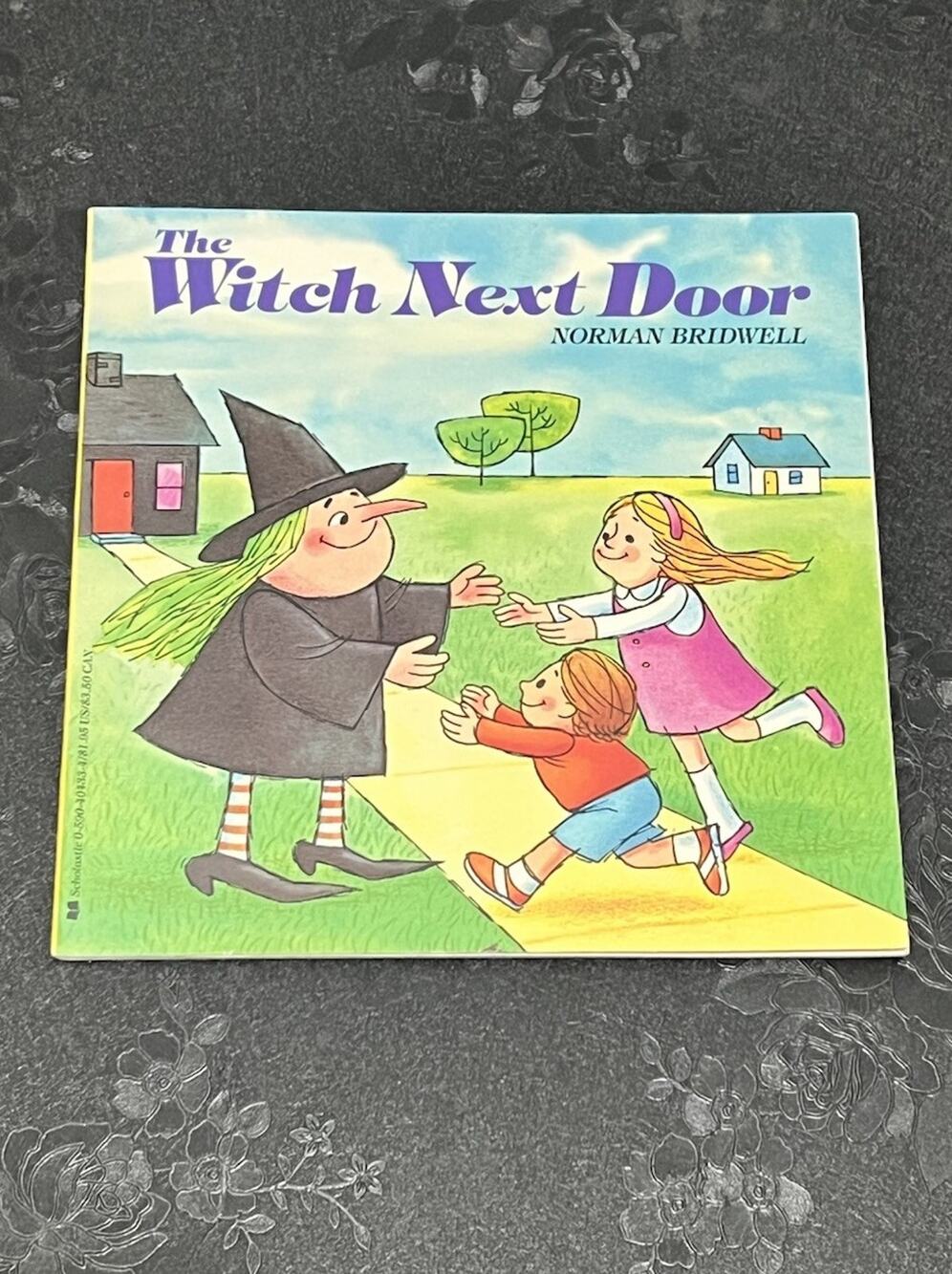 The Witch Next Door Norman Bridwell 1986